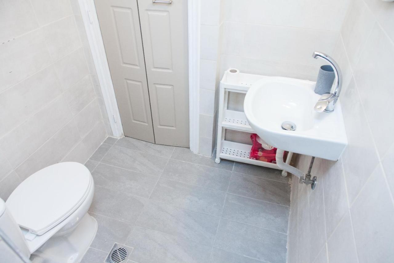 Brand New, Cheerful Apartment In Central Athene Buitenkant foto
